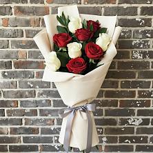 Букет цветов из:  Розы в Знаменское Одинцовского района
