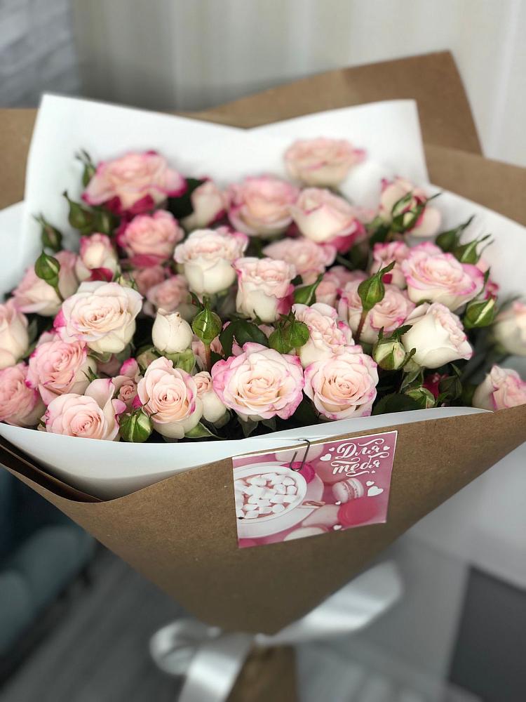 Букет цветов из: Розы в Знаменское Одинцовского района