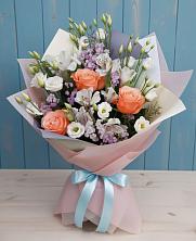 Букет цветов из:  Лизиантусы, Розы, Альстромерии и Гипсофила в Знаменское Одинцовского района