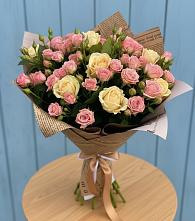 Букет цветов из:  Розы в Знаменское Одинцовского района