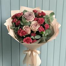 Букет цветов из:  Гвоздики и Розы в Знаменское Одинцовского района