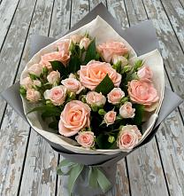 Букет цветов из:  Розы в Знаменское Одинцовского района
