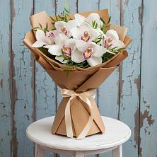 Букет цветов из:  Орхидеи и Розы в Знаменское Одинцовского района